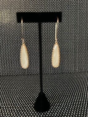 Elegant Gold and Cream Teardrop Dangle Earrings - Women Jewelry